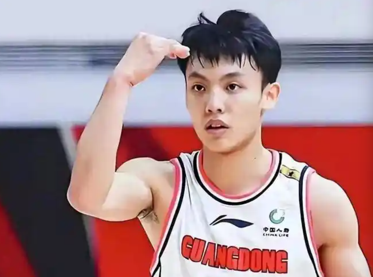 乐鱼体育-充分认可,奎因大赞徐杰!